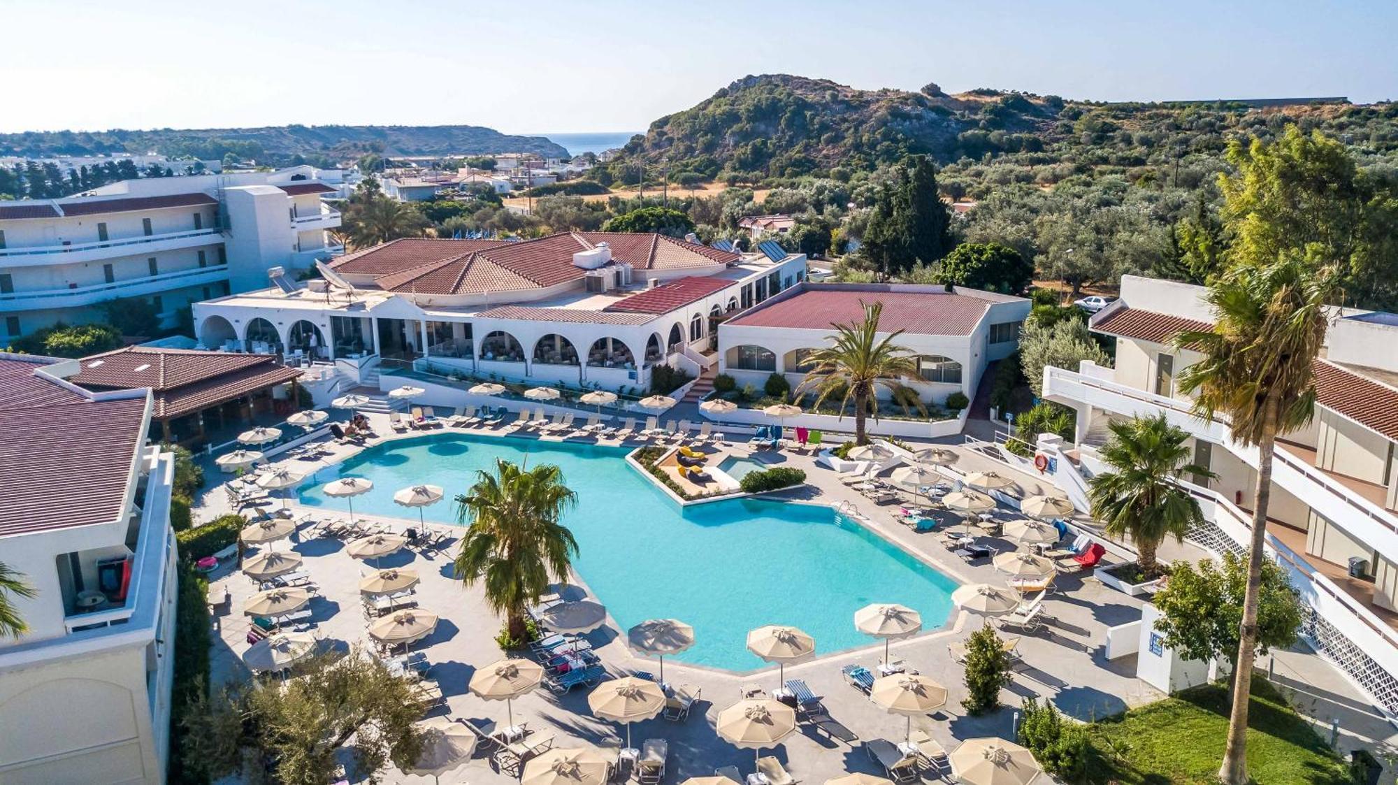 Niriides Hotel 4*