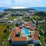 Hotel Niriides Beach